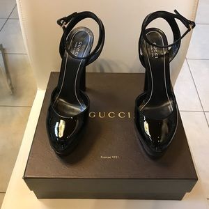 Gucci Black Patent Leather 6 inch heels size 38.5